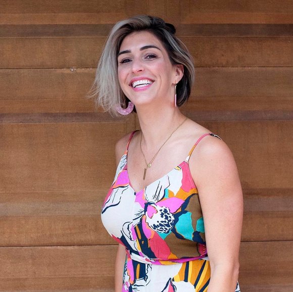 Meet your Posher, Dina - Picture 1 of 1